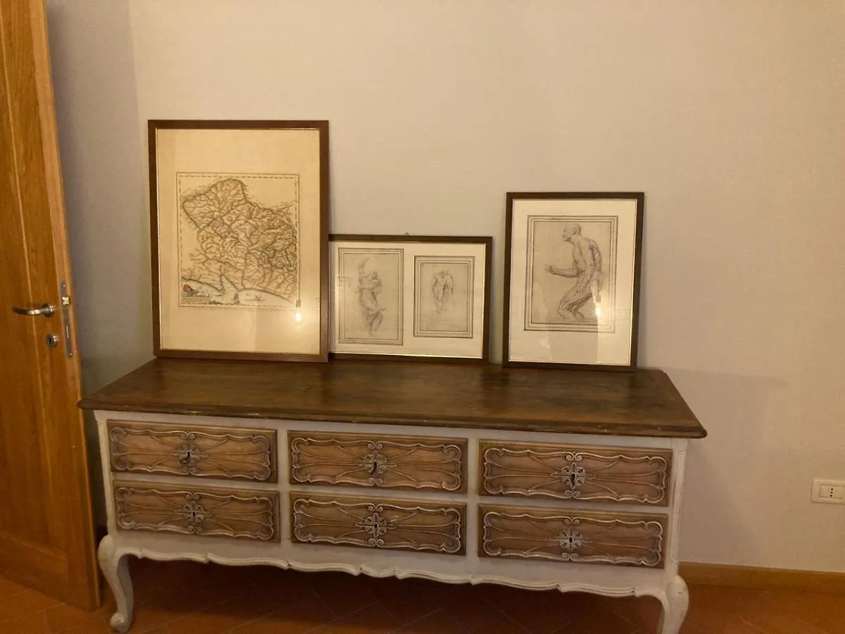 Annetta Apartment Spino Secco Formally Cream Mulazzo