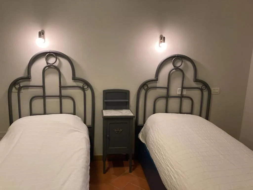 Annetta Apartment Spino Secco Formally Cream Mulazzo